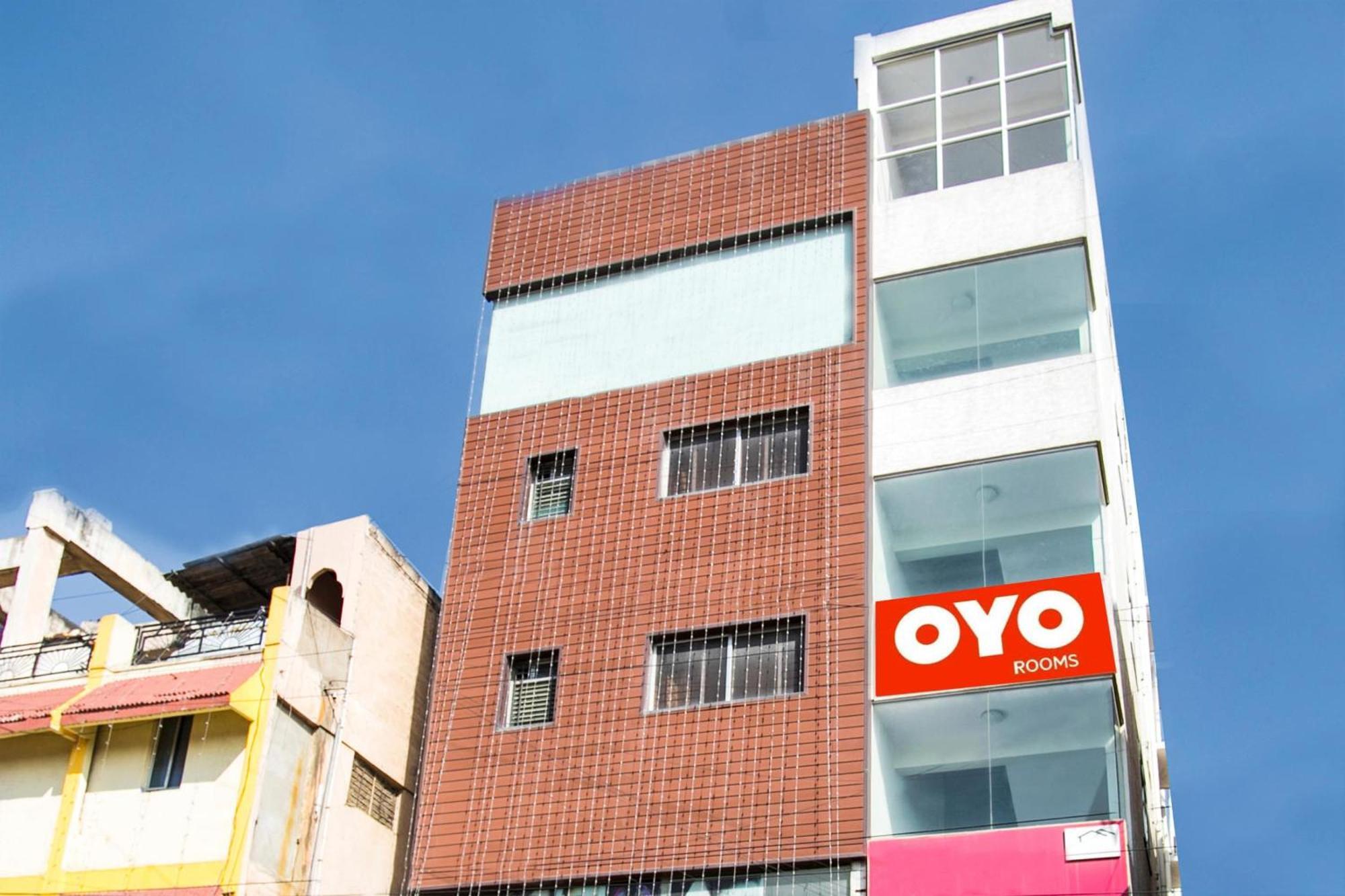 Oyo Athiti Residency Hotell Bangalore Exteriör bild